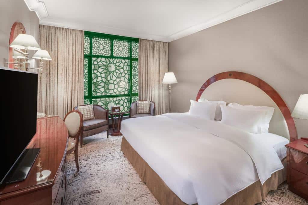 فندق هيلتون المدينة