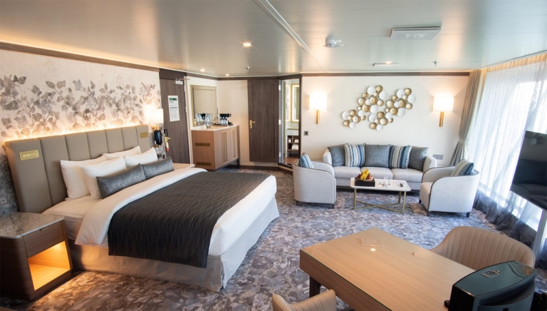 رحلة كروز أرويا من أبوظبي إلى الدمام