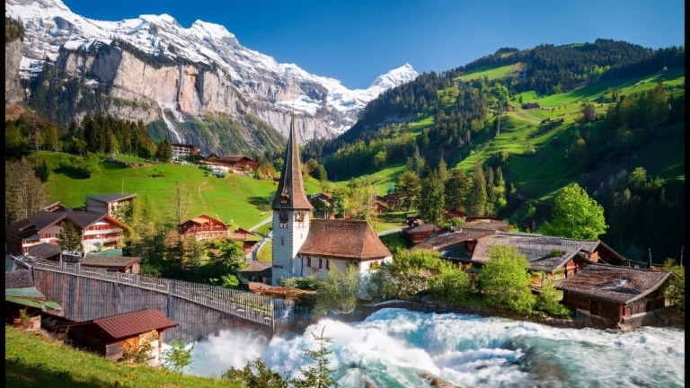 برنامج خط الطبيعة