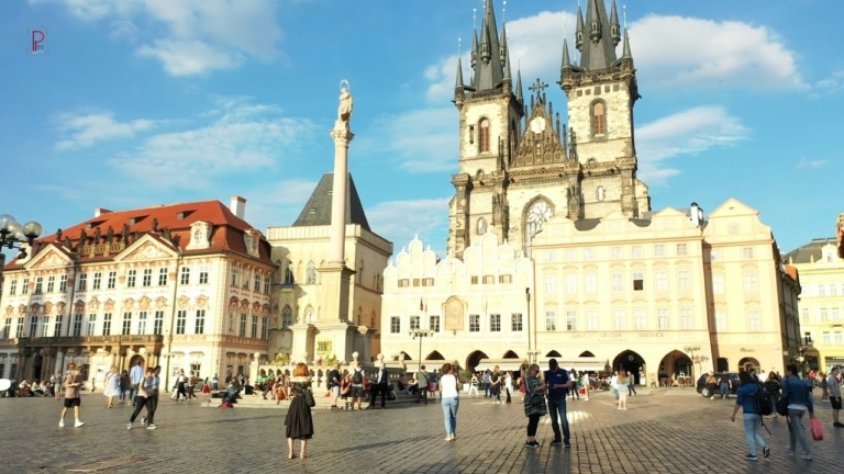 برنامج بولندا وشرق أوروبا