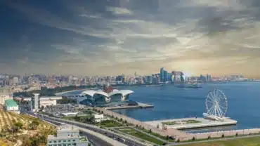بكجات سفر عائلية شاملة الطيران